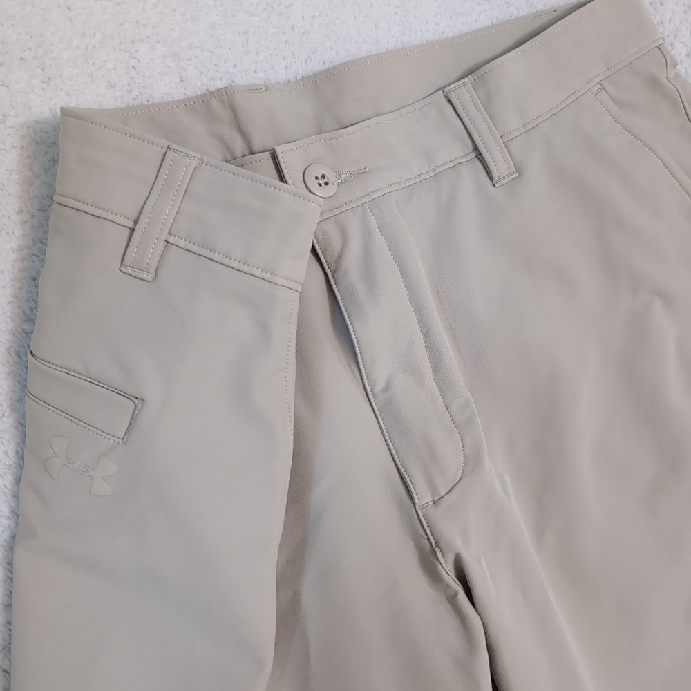 Under Armour Golf Shorts‎ Men 38 9.5 Inseam Stretch HeatGear Beige Lightweight